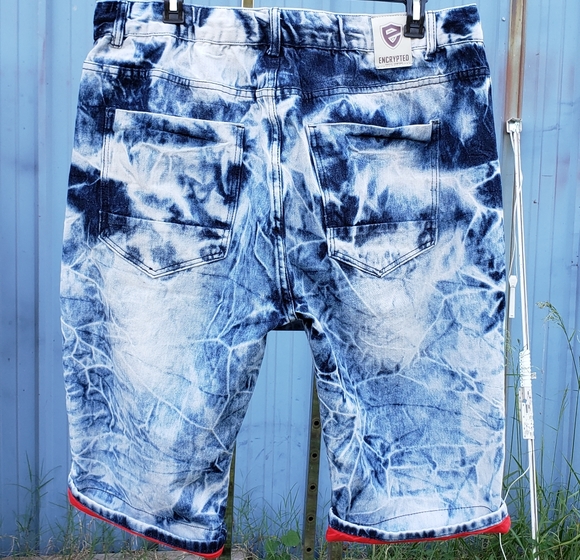 Encrypted Supply Company bleached distressed short - Picture 2 of 10